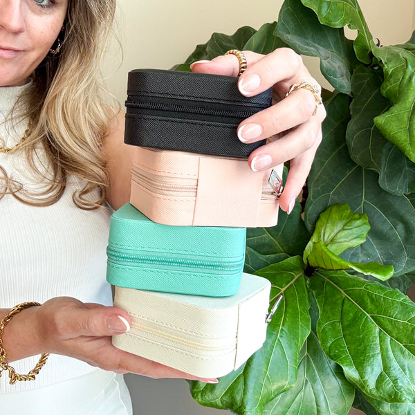 Load image into Gallery viewer, Sleek Jewelry Storage Box
